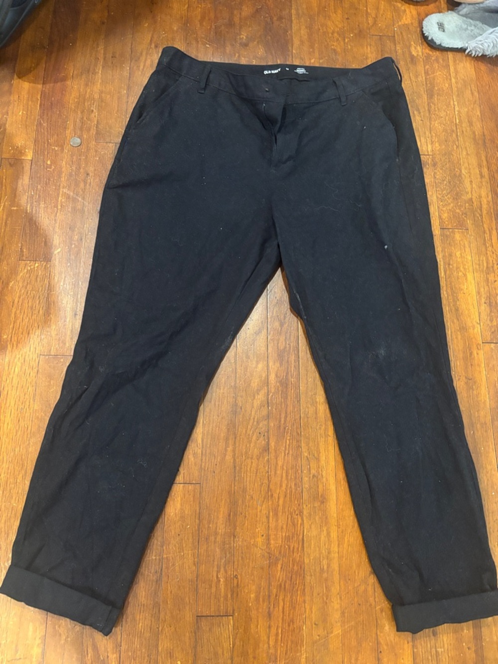 Old Navy Black Cropped Women's Pants